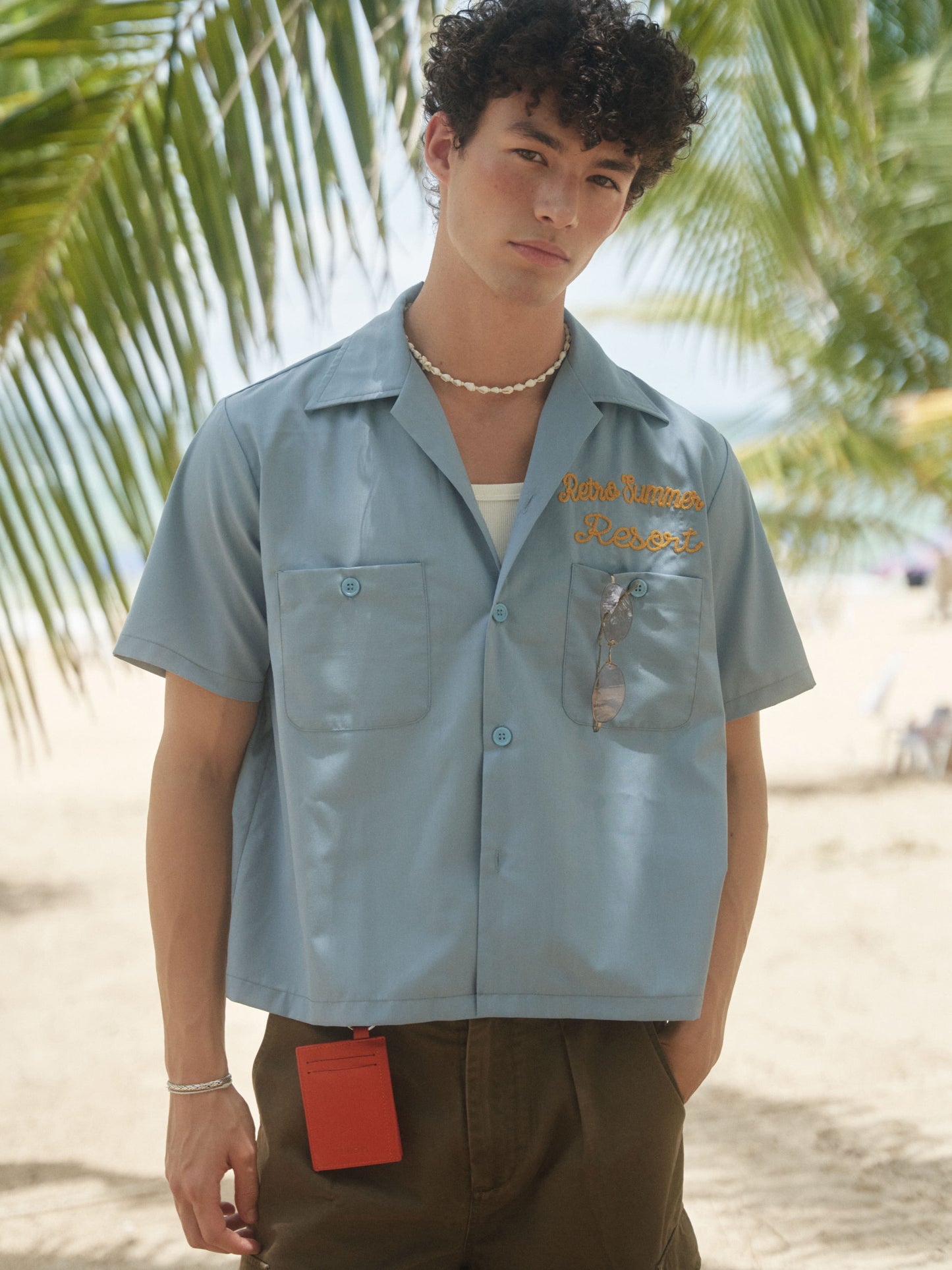 Retro R21 short and wide style blue towel embroidered short-sleeved shirt Retro Summer embroidered shirt