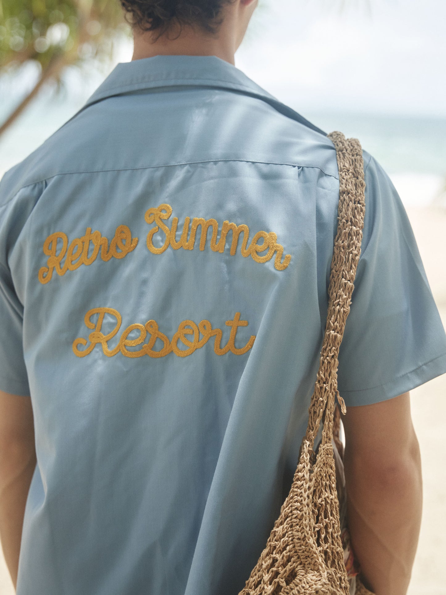 Retro R21 short and wide style blue towel embroidered short-sleeved shirt Retro Summer embroidered shirt