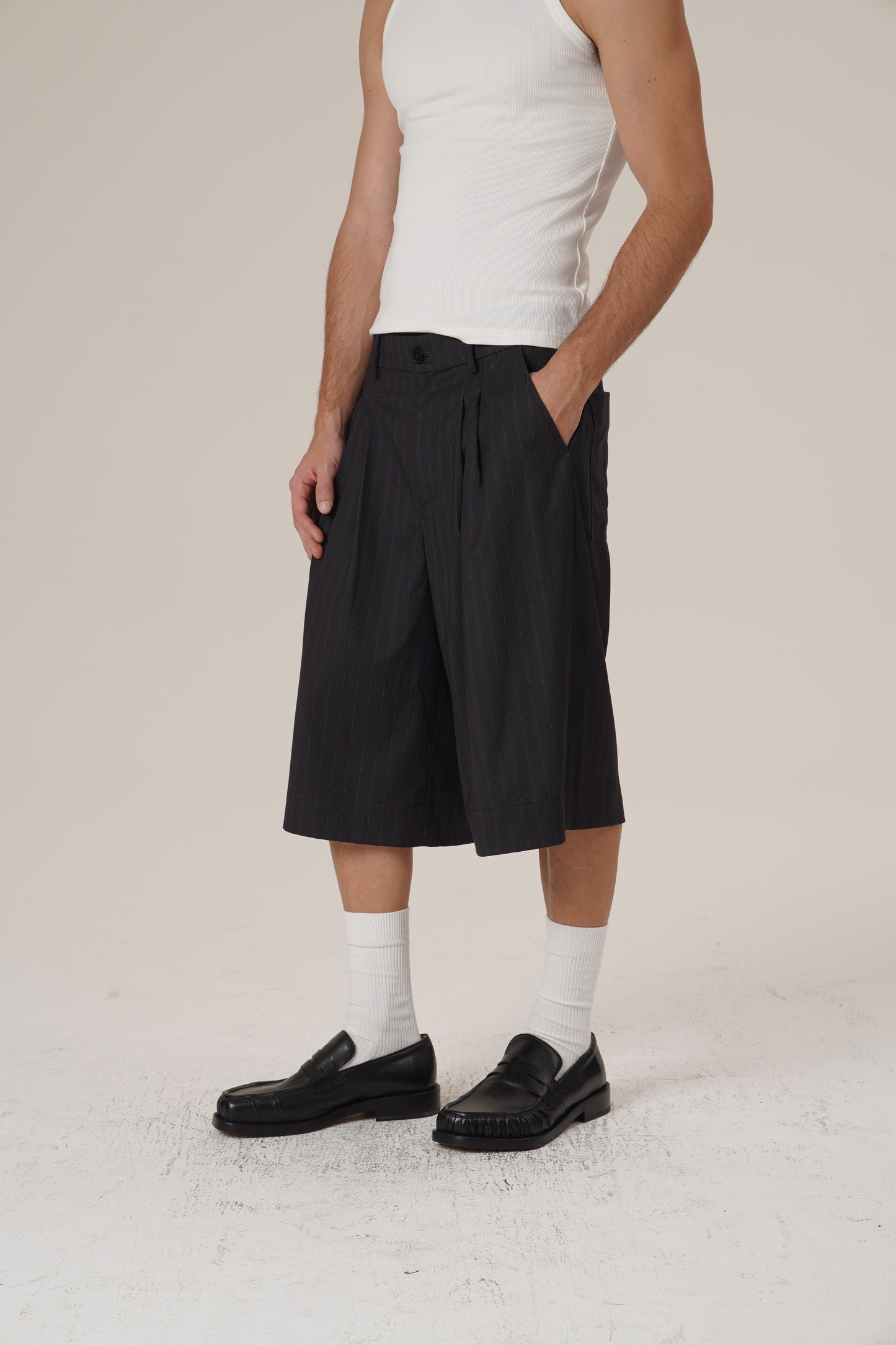 Retro 21 R21 Casual pleated striped 7-inch trousers