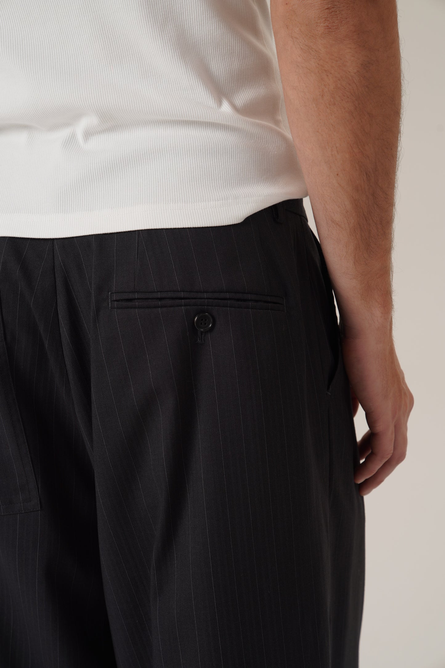 Retro 21 R21 Casual pleated striped 7-inch trousers