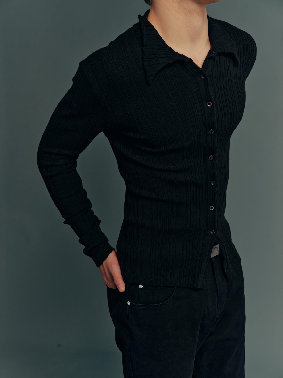 Stretch Ribbed Slim-Fit Button-Front Knit Long-Sleeve Shirt