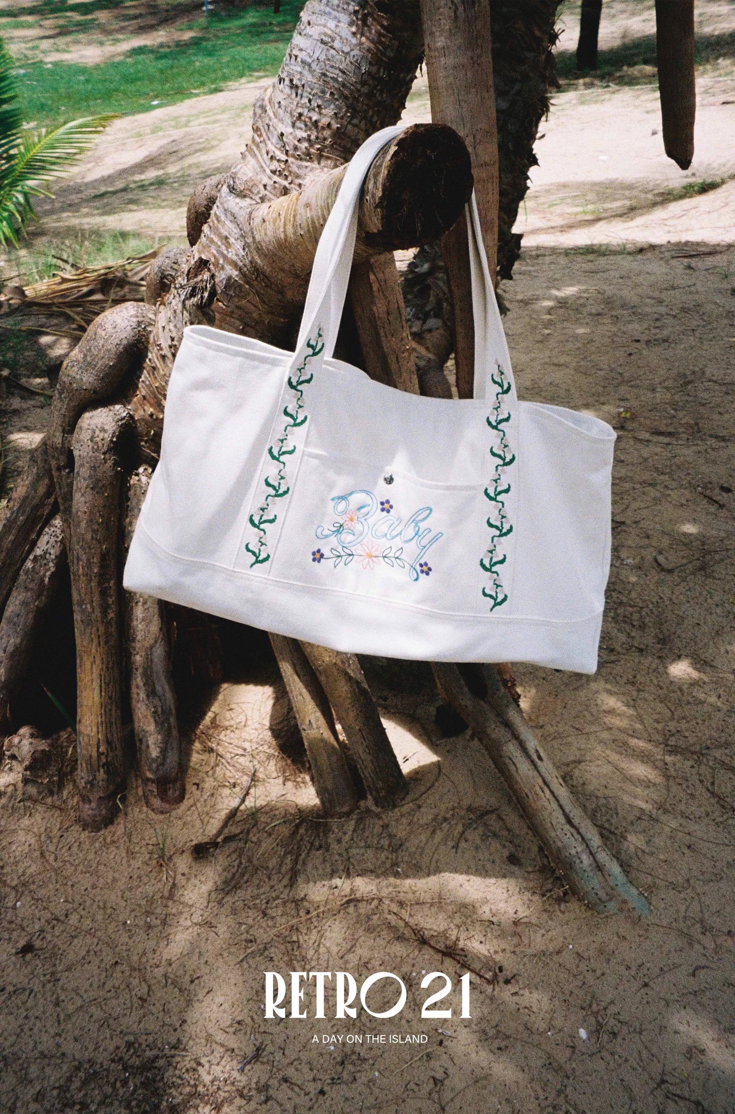 Retro21 R21 white canvas baby bag Casual commuting bag